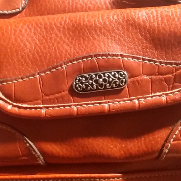 purse - Picture 2 of 3